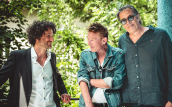 Pedro Lenz, Simon Ho & Jonatan Blaty «Mit Linggs» | Foto Fabian Rölli
